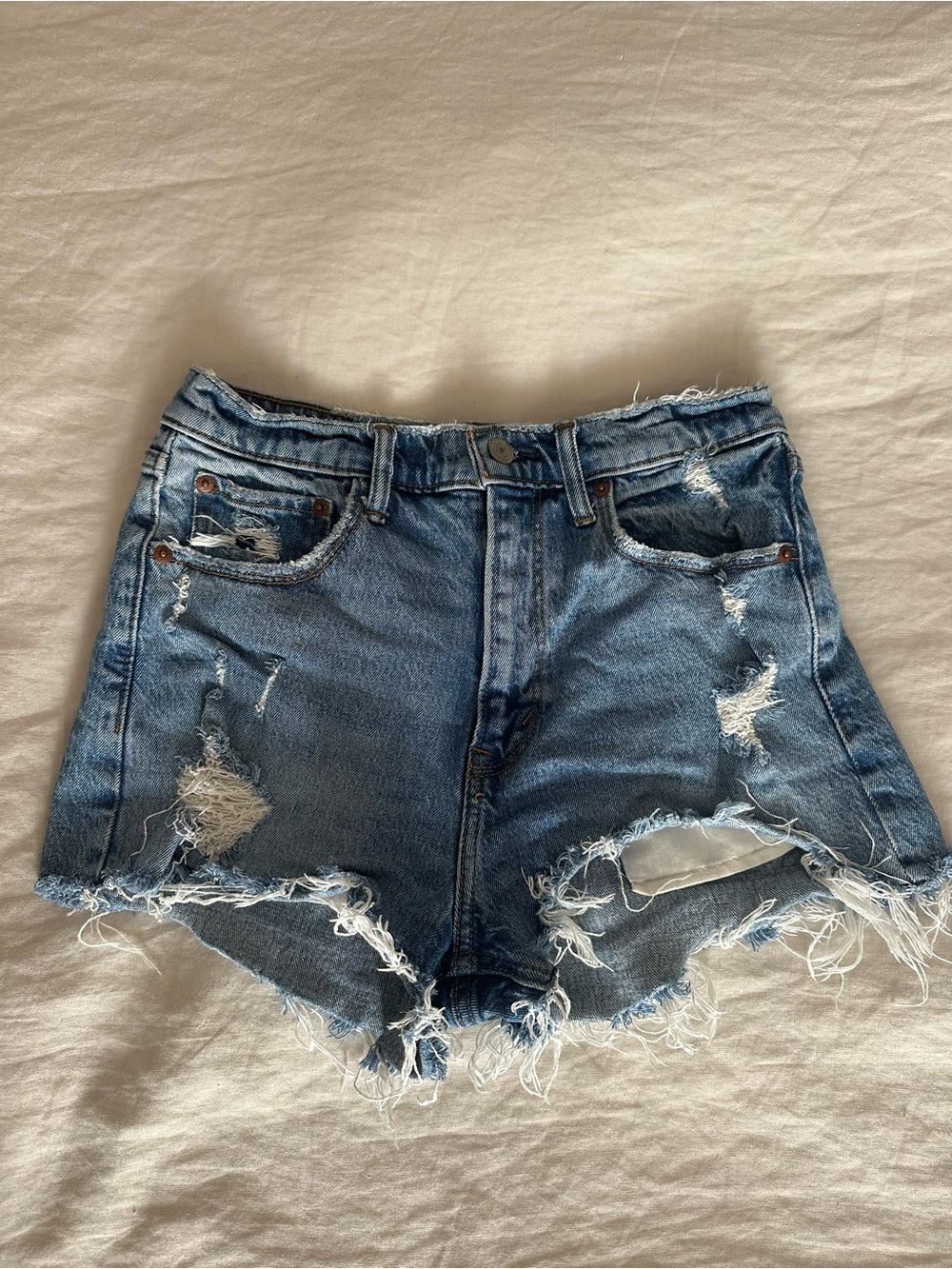 Abercrombie & Fitch High Rise Mom Short